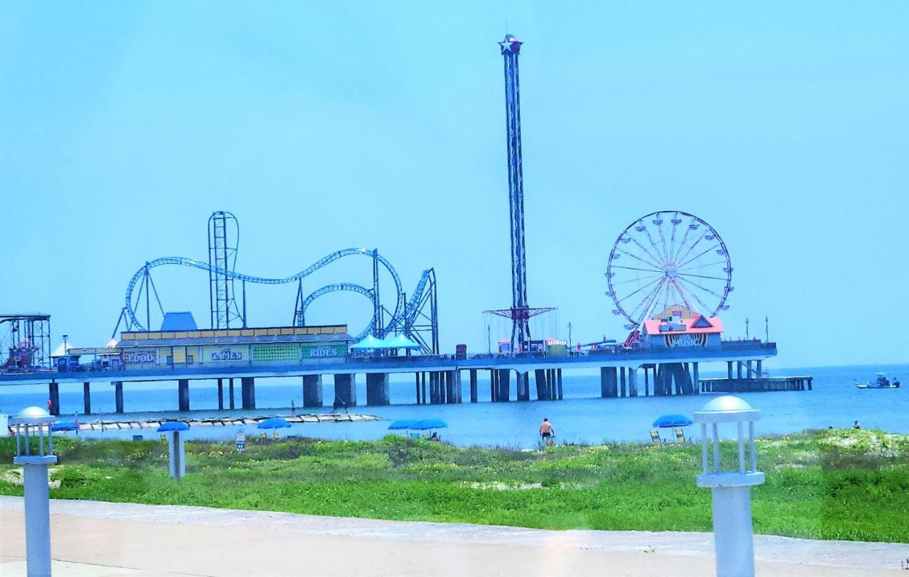 Casaazul-2605A-Couples Retreat By Beach & Pleasure Pier 1 Block Away- 2Bed 2Bath- 7 Minutes To Cruise Terminal Galveston Exterior foto
